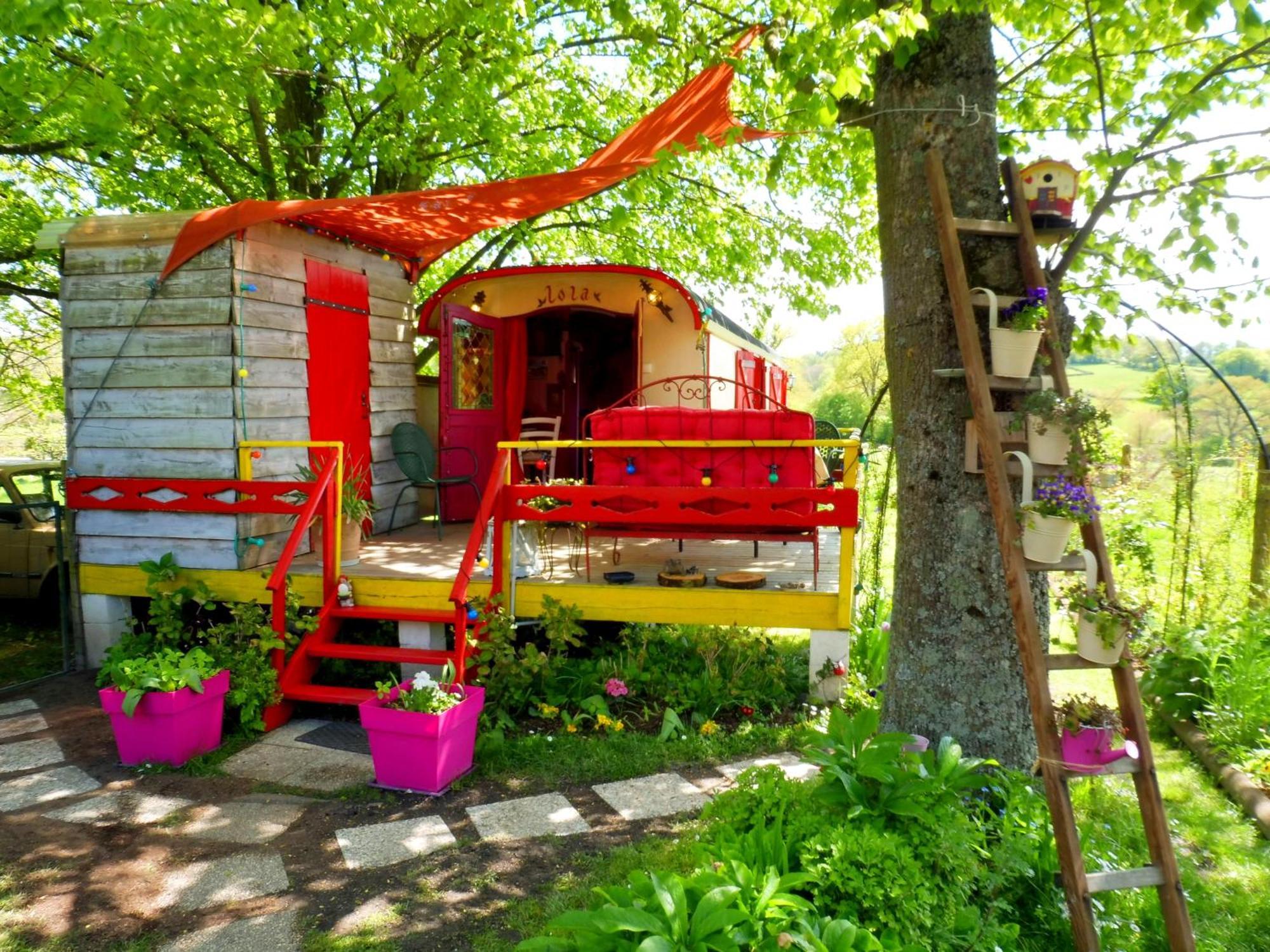 La Roulotte De Lola - Chambre D'Hotes La Celle  Exterior foto